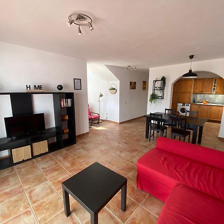 First Floor Apartment With Sea View, קוסטה טגוויסה מראה חיצוני תמונה